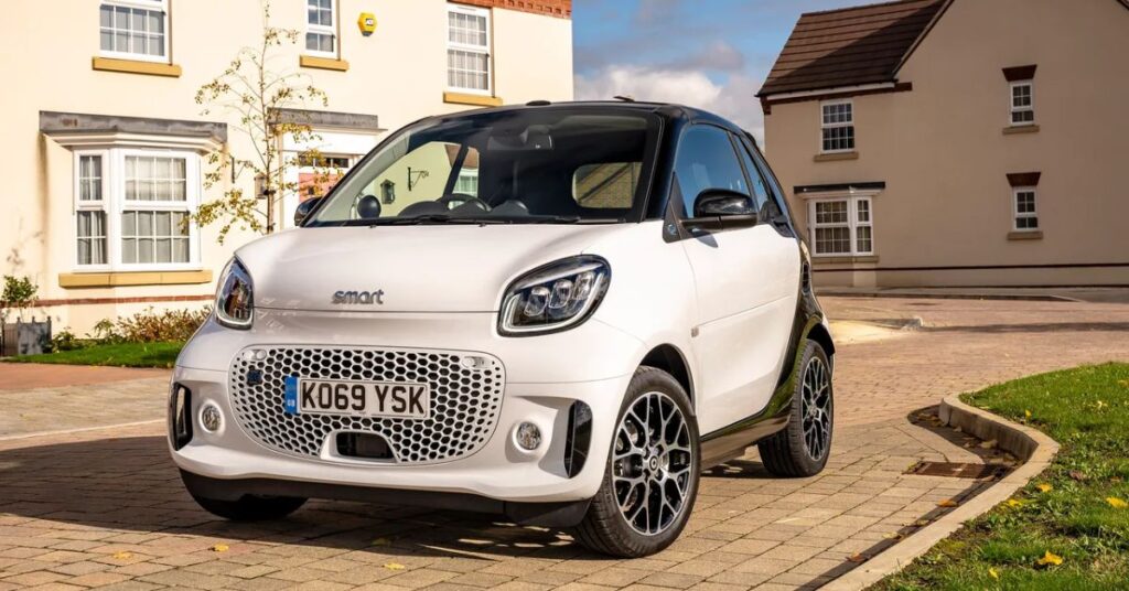 How Big Is 100 Inches? The Surprising Truth 4 Smart Fortwo Compact Car