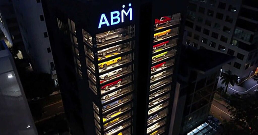 Commercial Vending Machine